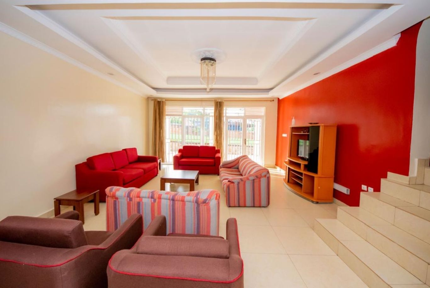 6-Bedroom House For Rent in Kiyovu, Kigali | WePic... photo 3