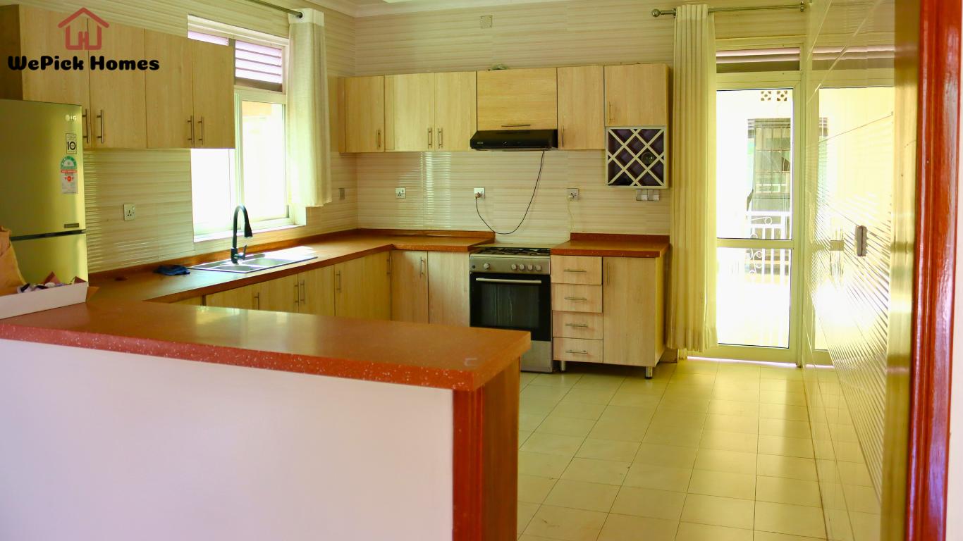 5-Bedroom House For Rent in Kimihurura, Kigali | W... photo 4