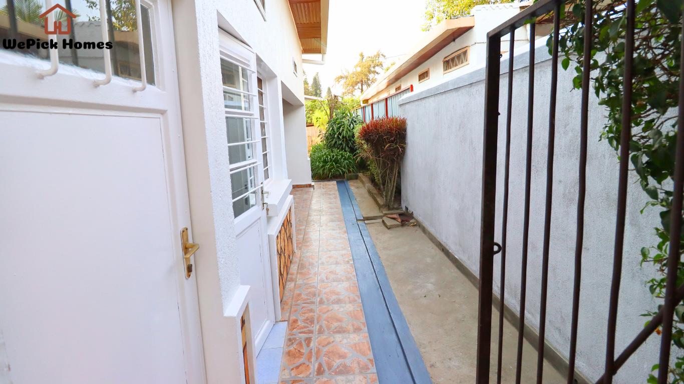 4-Bedroom House For Rent in Kimihurura, Kigali | W... photo 3