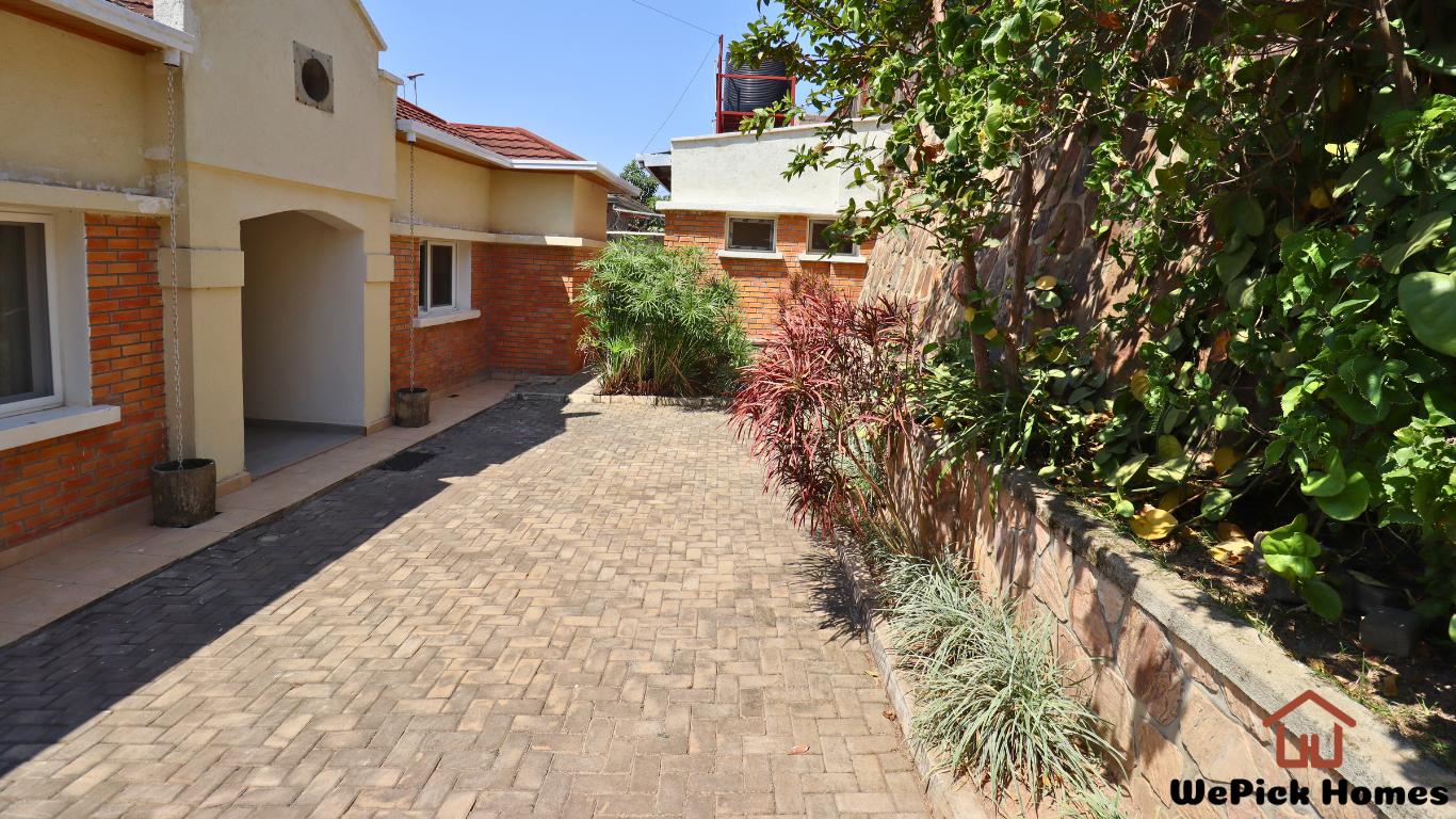 Furnished 3-Bedroom House in Nyarutarama, KIgali |... photo 4