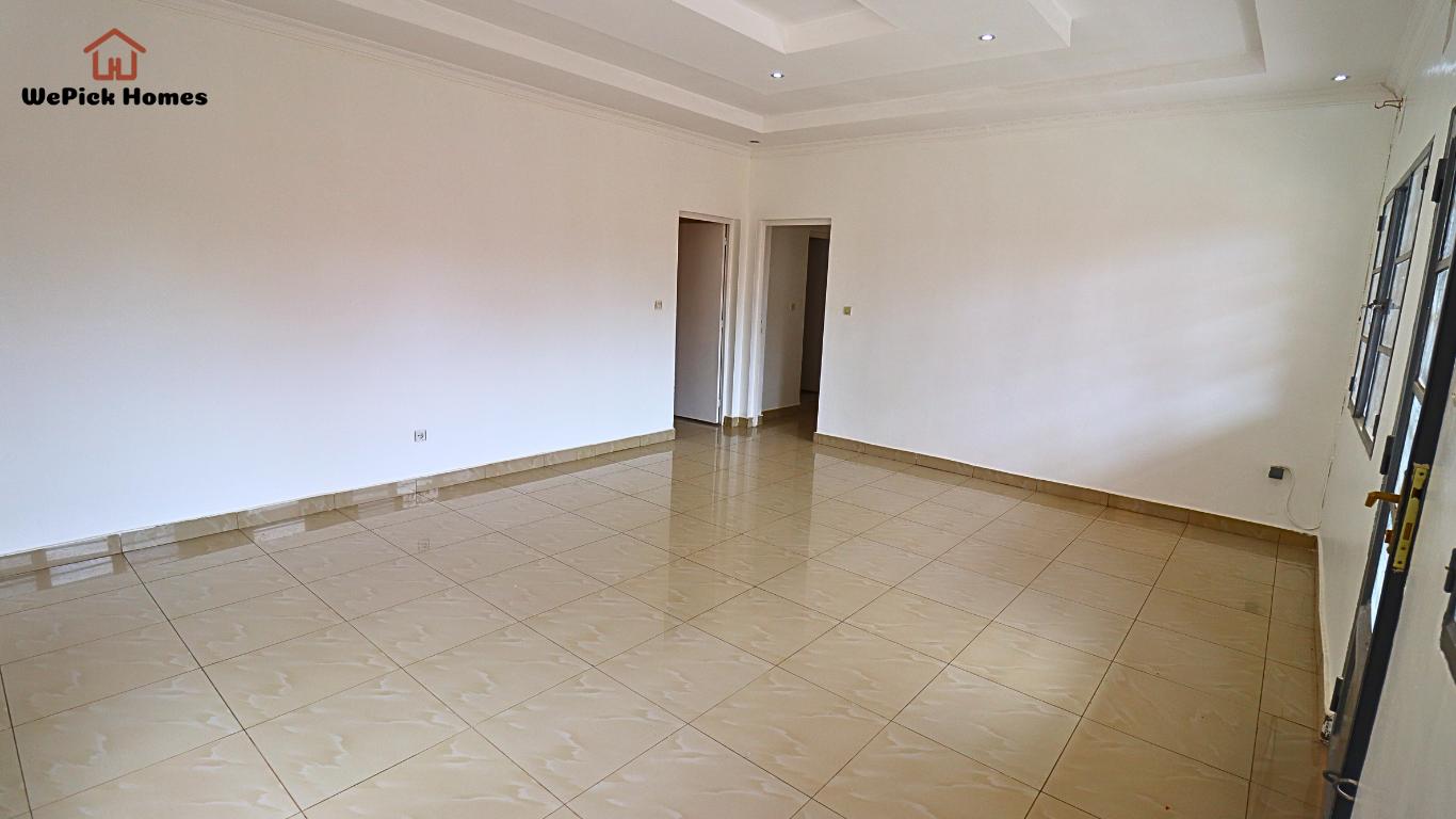 Unfurnished 3-Bedroom House For Rent in Kacyiru, K... photo 3
