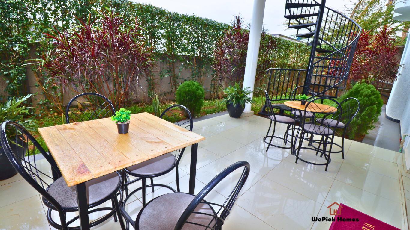 8-Bedroom House for Rent, Daily, Weekly, and Month... photo 2