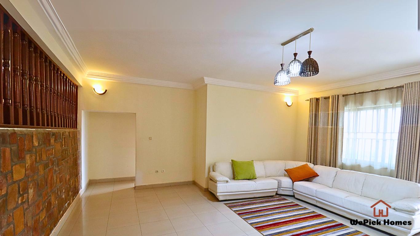 3-Bedroom House Semi-Furnished For Rent &nbsp;in Kacyir... photo 4